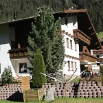 Haus Astoria Sankt Leonhard im Pitztal